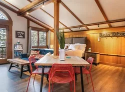 Studio with Incredible Location in Tahoe City