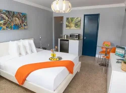 Hollywood Beach Suites and Hotel