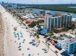 Walkabout 6 Suite on Hollywood Beach with Ocean Views