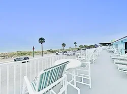 Pass-A-Grille Beach Retreat Unit 8