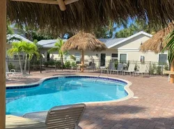 Twin Palms at Siesta
