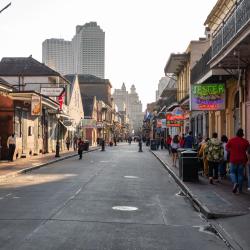 Bourbon Street, New Orleans Accommodation Texas