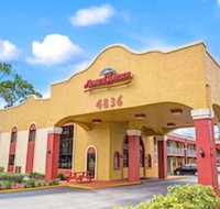 Howard Johnson by Wyndham Lake Front Park Kissimmee - Accommodation Texas