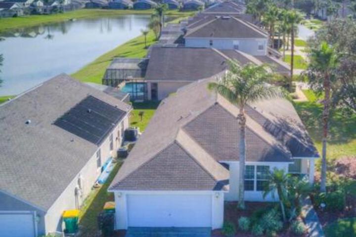 1062 Villa - thumb 1