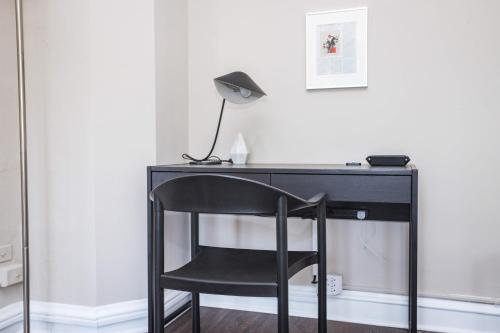 UChicago Lake Sci Museum With Gym W & D By Zencity - thumb 1