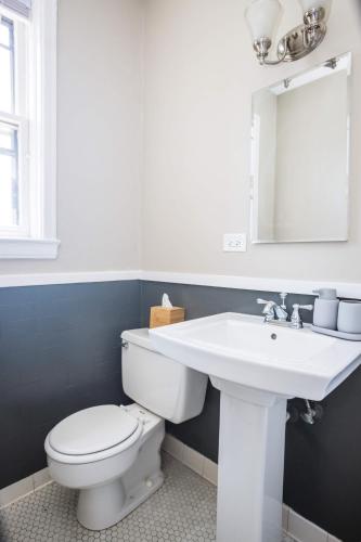 UChicago Lake Sci Museum With Gym W & D By Zencity - thumb 4