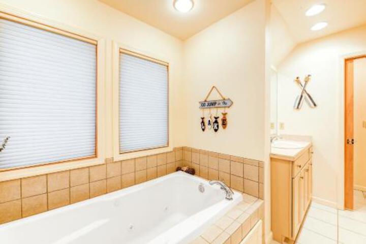 Lakeview Lure - thumb 4