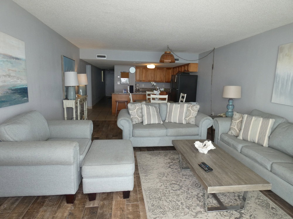 0712 Waters Edge Resort 3 Bedroom Condo - thumb 5