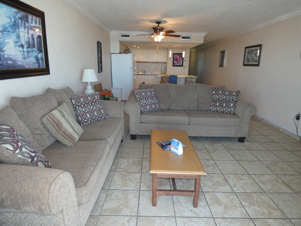 0310 Waters Edge Resort 1 Bedroom Condo - thumb 4