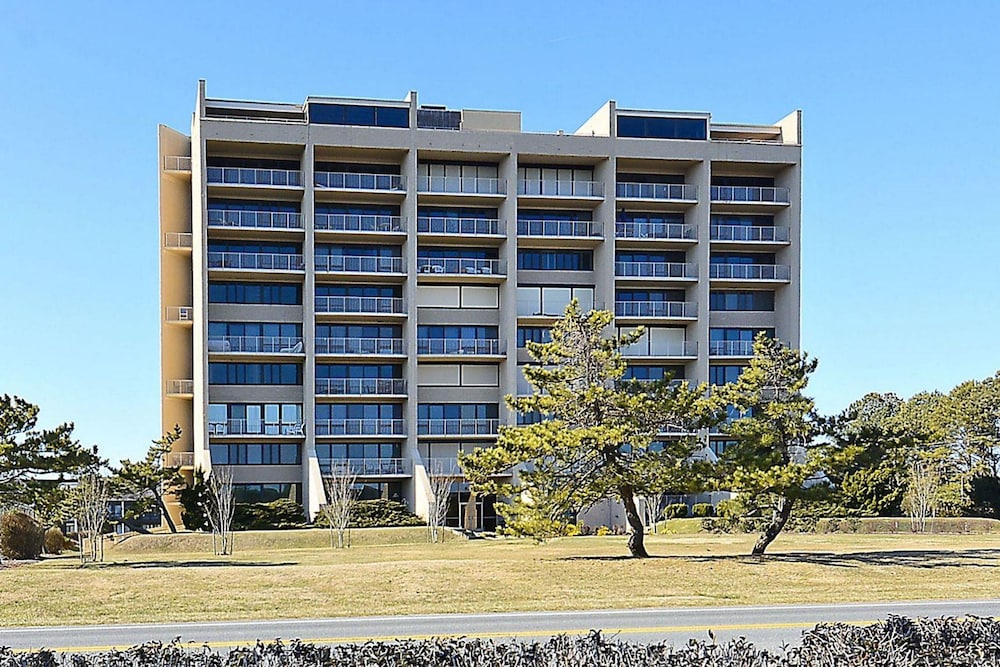 21 Ocean Dr Unit 903 North Shores By Long & Foster - thumb 2