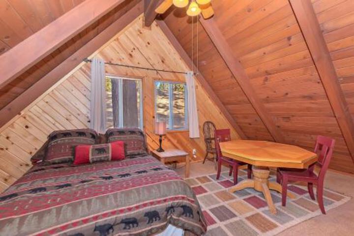 017 Mountain Bliss Cabin - thumb 6