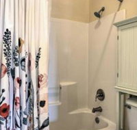 NEW Charming Condo on Morningside Church Campus - Accommodation Texas