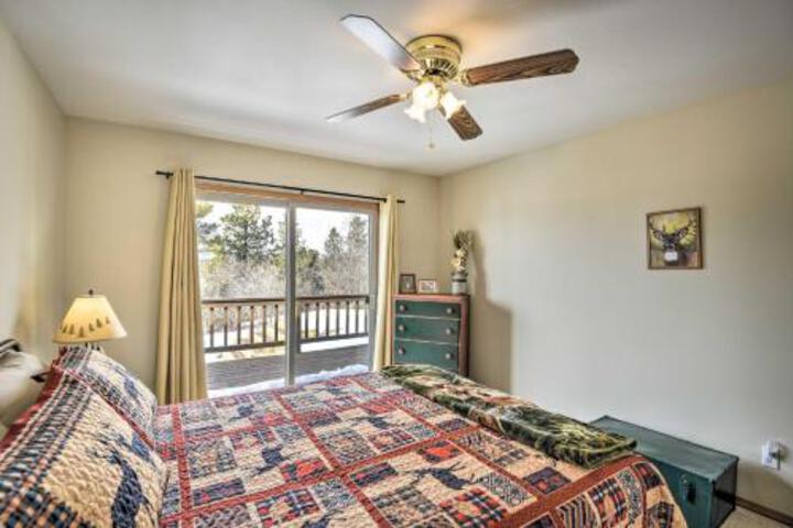 Rustic Home With Deck Near Fishing & Downtown! - thumb 6