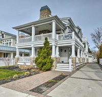 Grand Avalon Beach House 2 Blocks to Water - Accommodation Texas