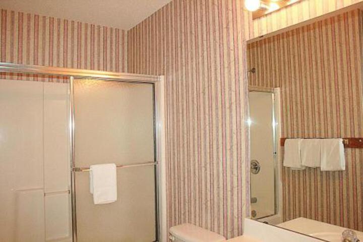 1203M Condo - thumb 7