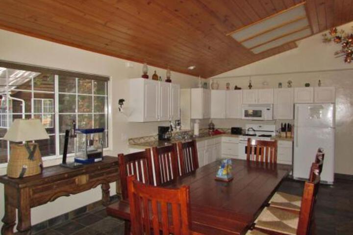 100 Cedar Hideaway Home - thumb 1