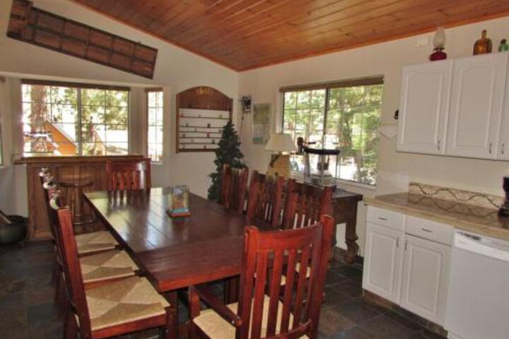 100 Cedar Hideaway Home - thumb 5