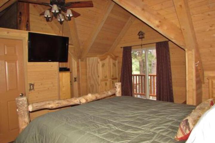 080 Moonshadows Log Home - thumb 3