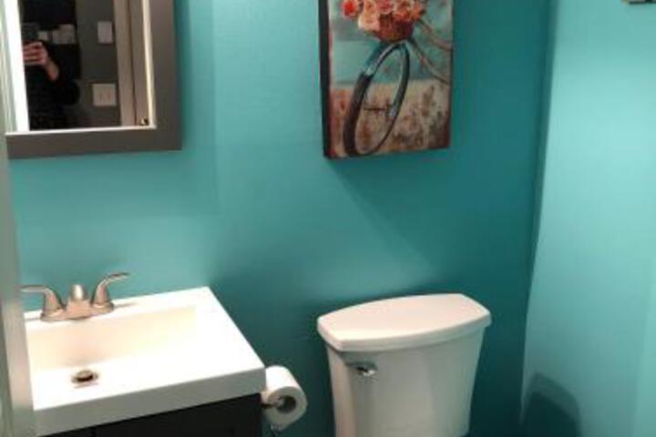 5 Miles To The Stadium Above Ground Pool - thumb 2