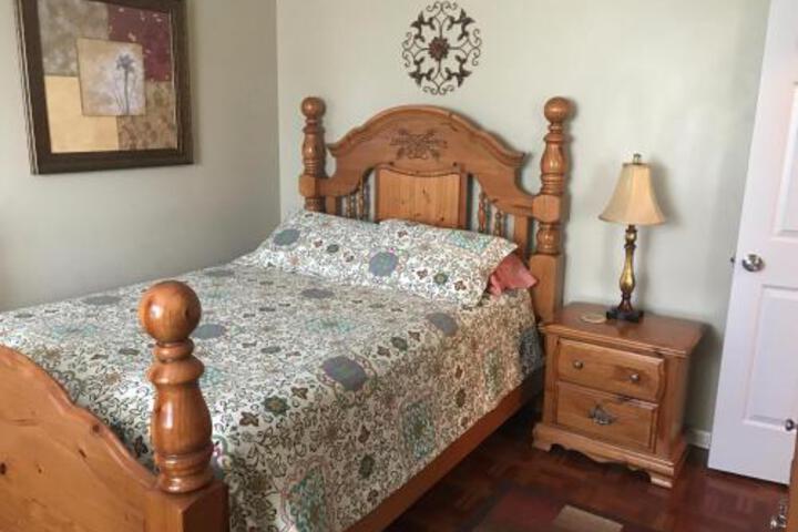 5 Miles To The Stadium Above Ground Pool - thumb 3