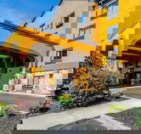 Quality Inn  Suites Abingdon - Accommodation Texas