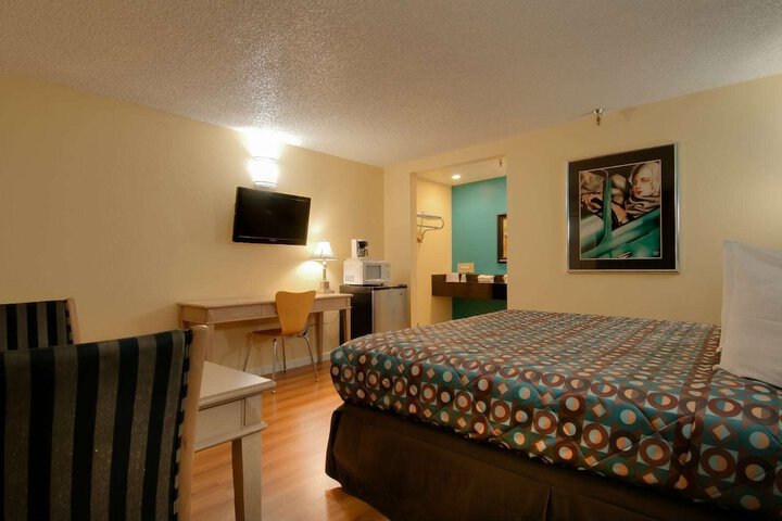 Vagabond Inn Bakersfield North - thumb 6