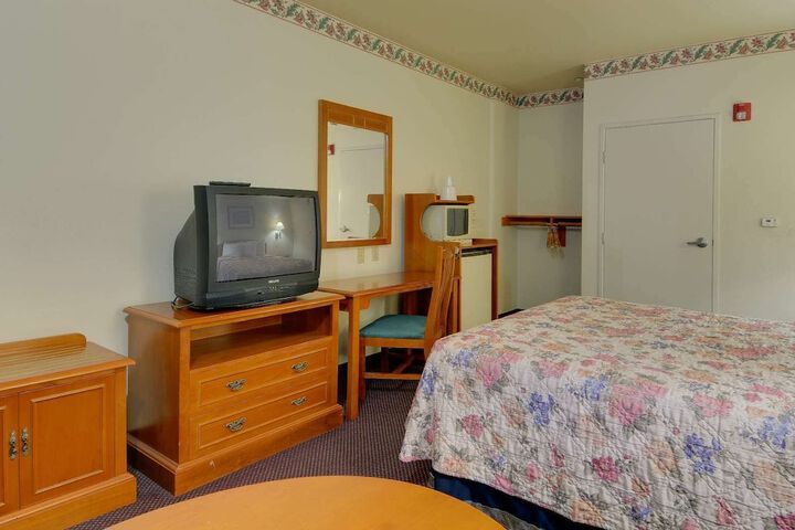 Vagabond Inn Hacienda Heights - thumb 4