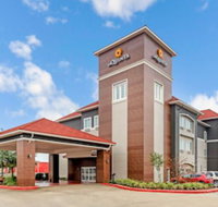 La Quinta Inn  Suites by Wyndham Orange - Accommodation Texas