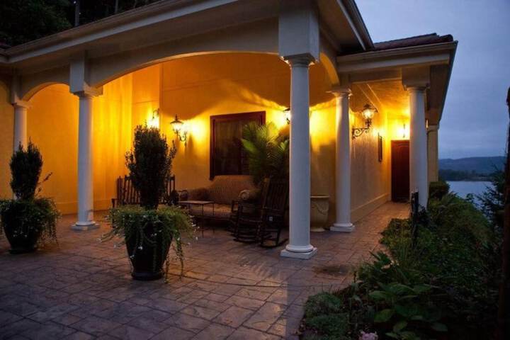 The Villa At Little Cape Horn - thumb 1