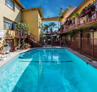 Hollywood Downtowner - Accommodation Texas