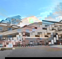 Holiday Inn Express  Suites Wheeling an IHG Hotel - Accommodation Texas