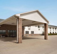 Super 8 by Wyndham Bethany MO - Accommodation Texas