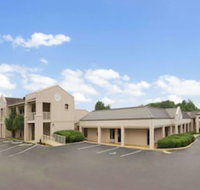 Days Inn by Wyndham Alexander City - Accommodation Texas