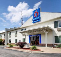 Motel 6 Altoona IA - Des Moines East - Accommodation Texas