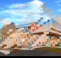 AmericInn by Wyndham Fulton Clinton - Accommodation Texas