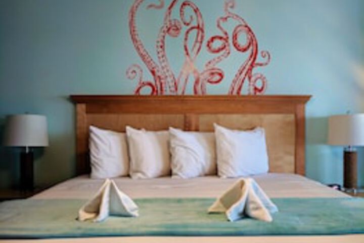 Tropic Island Resort
