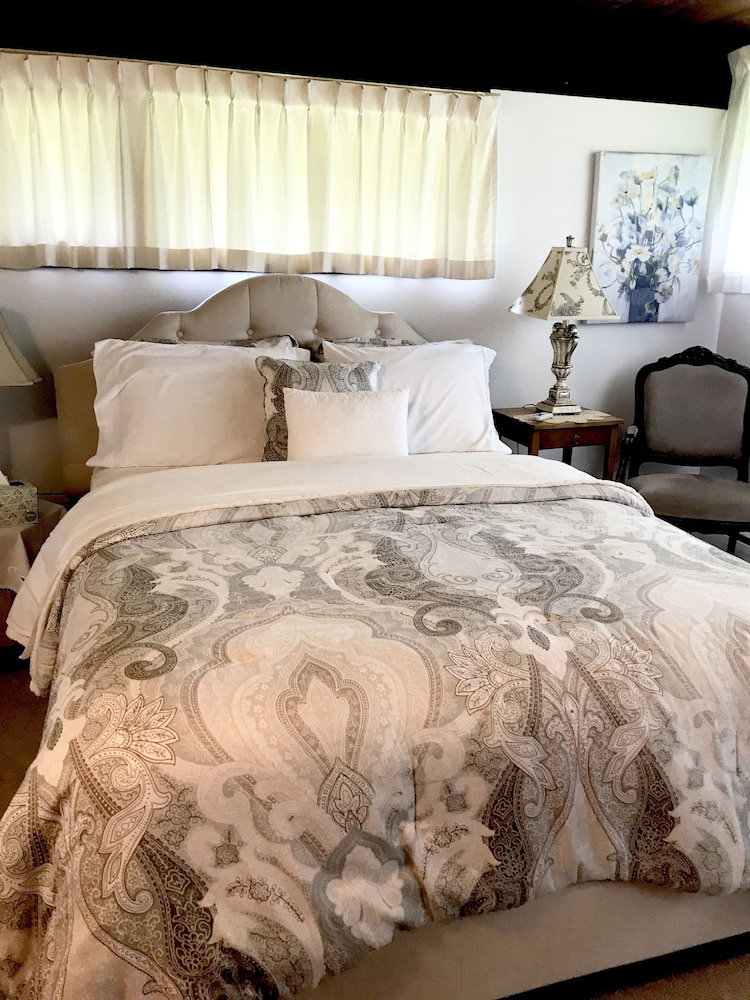 Berkshire Mountain House - thumb 1