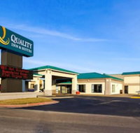 Quality Inn  Suites Moline - Quad Cities - Accommodation Texas