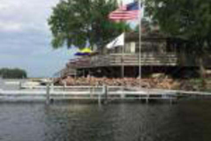 Anchors Away - thumb 0