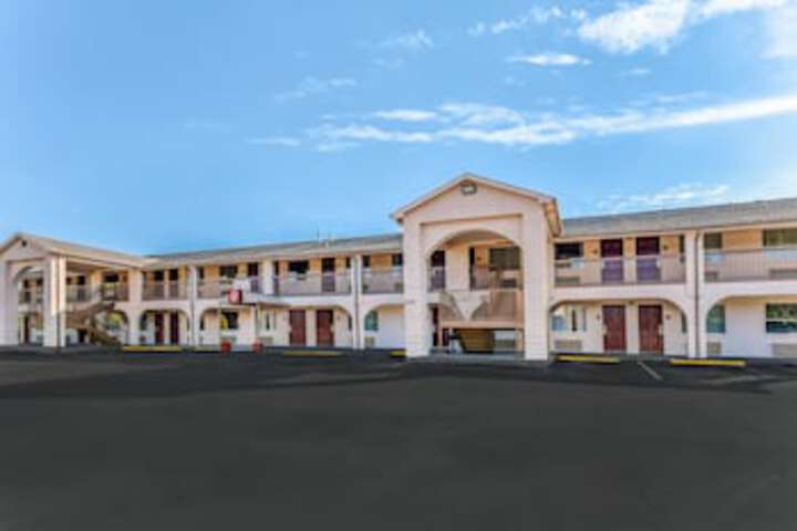Red Roof Inn Corsicana