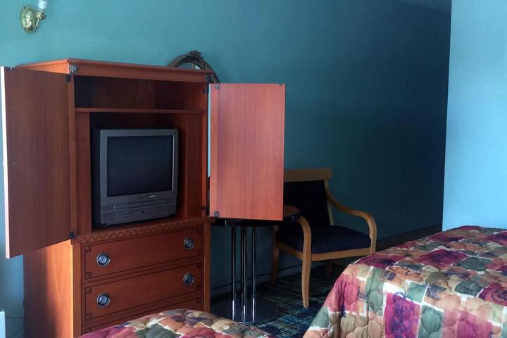 Country Inn Motel - thumb 0