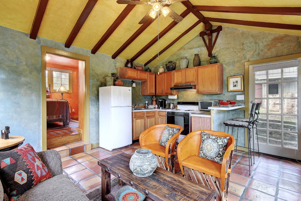 1711 Evergreen Avenue Cabin By RedAwning - thumb 5