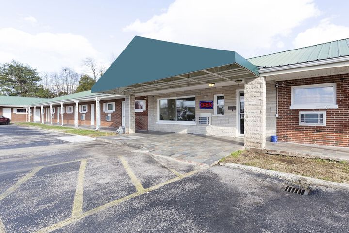 OYO Hotel Cave City KY - thumb 2