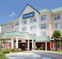 Travelodge by Wyndham Savannah Gateway - Accommodation Texas