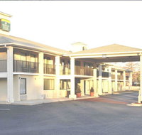 America's Best Inn  Suites - Decatur - Accommodation Texas