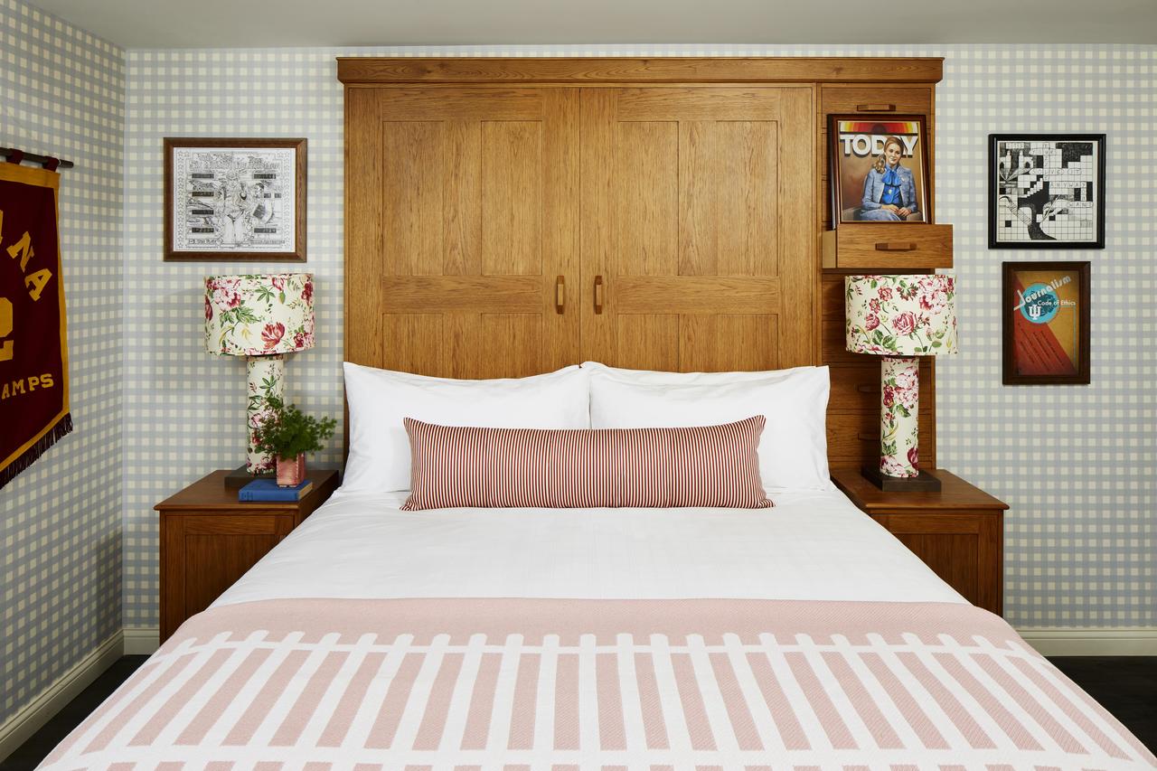 Graduate Bloomington - thumb 42