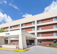 Baymont by Wyndham Davenport - Accommodation Texas