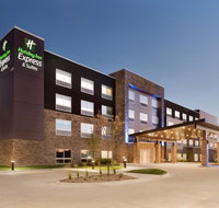 Holiday Inn Express  Suites - West Des Moines - Jordan Creek - Accommodation Texas