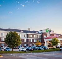 Holiday Inn Express Hotel  Suites Altoona-Des Moines - Accommodation Texas