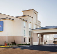 Baymont by Wyndham Georgetown - Accommodation Texas